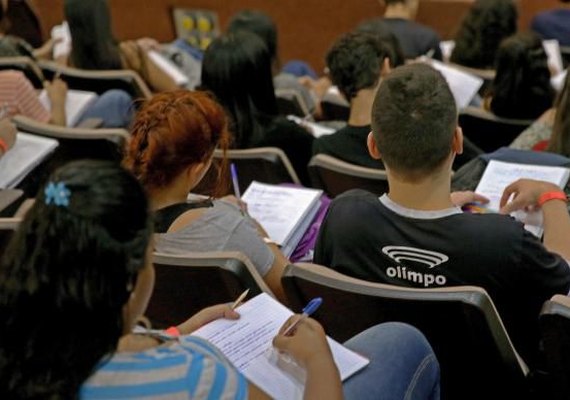 Realização do Enem contará com trabalho de mais de 600 mil pessoas pelo país