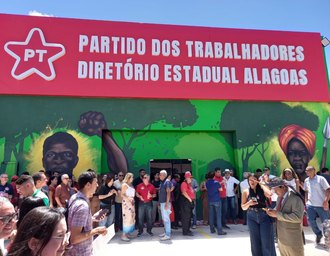 PT inaugura nova sede em Maceió e aposta em reorganização política em Alagoas