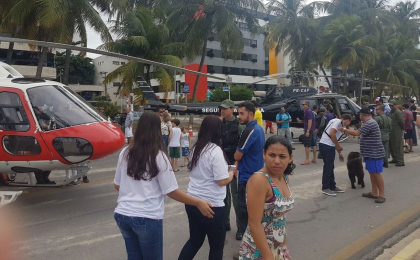 Helicópteros da Segurança Pública participam do “Maio Amarelo” na Pajuçara