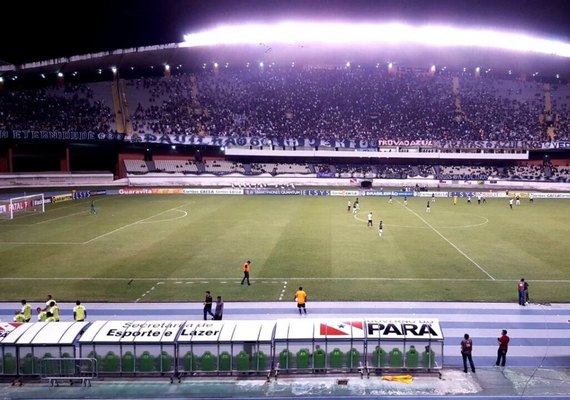 Remo faz gol nos acréscimos e vence o Moto Club no Mangueirão