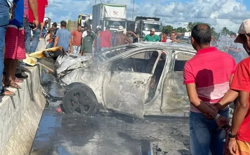 Motorista que morreu carbonizado em acidente na BR-101 é natural do Rio de Janeiro