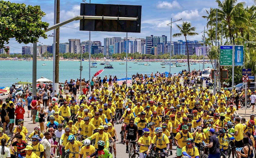 Detran/AL reúne em 1º Passeio Ciclístico mais de mil pessoas por um trânsito seguro
