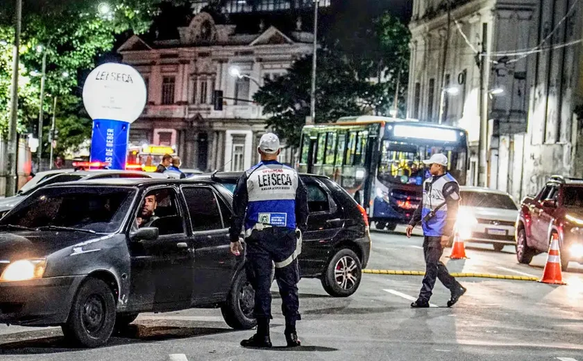 Operação Lei Seca promove ações educativas durante jogo do Brasil