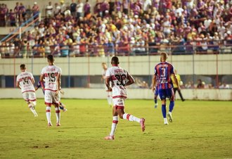 CRB utiliza time misto e fica no empate sem gols com o Itabaiana