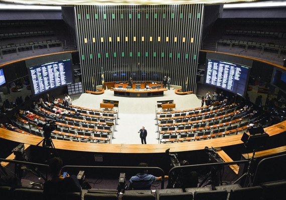 Câmara dos Deputados prorroga auxílio para cooperativas do setor cultural