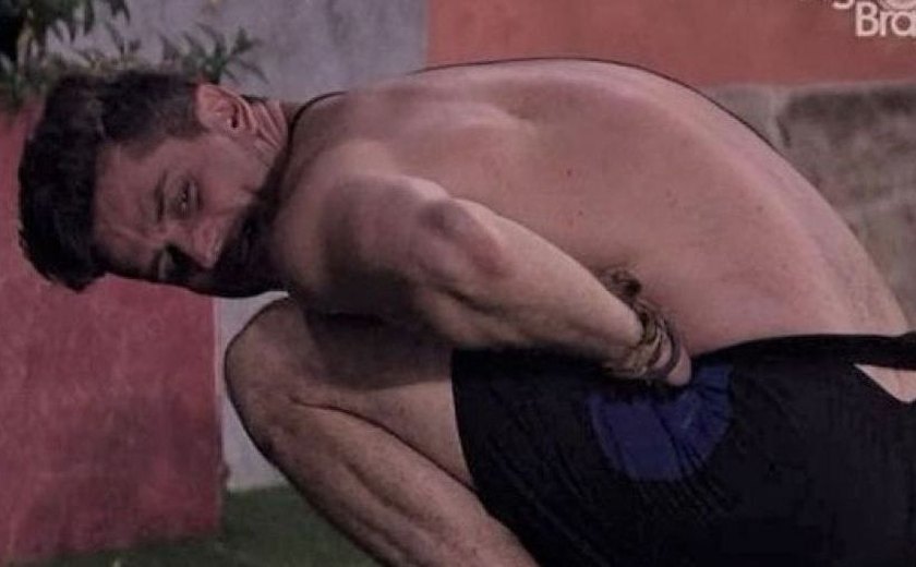 'BBB 17': Emilly chuta Marcos e público nas redes sociais pede expulsão da sister