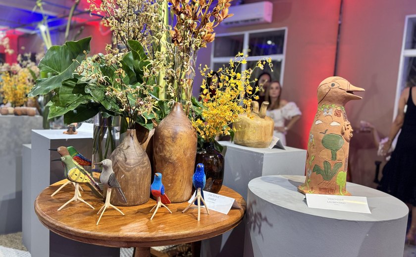 Mais de 100 peças de 46 mestres e artesãos são levadas à Semana de Design de Milão