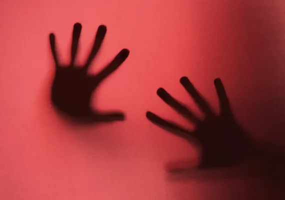 Mulher é agredida com socos ao tentar terminar relacionamento em Maceió