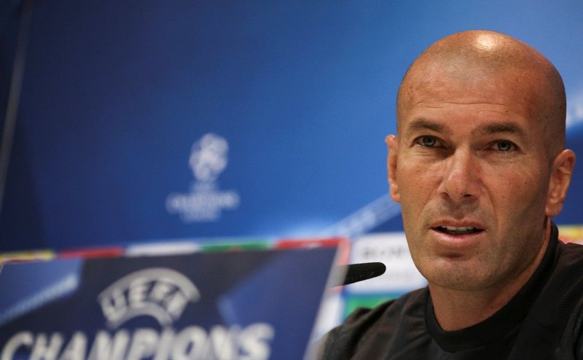 Irritado, Zidane dispara contra suspensão de CR7: '5 jogos é muita coisa'