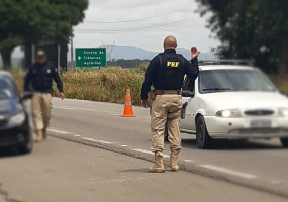 Operação Ano Novo 2024 da PRF apresenta redução de 14% no número de acidentes em Alagoas