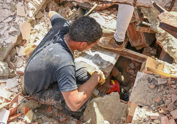 Brasil inicia operações de busca e resgate após terremoto na Venezuela