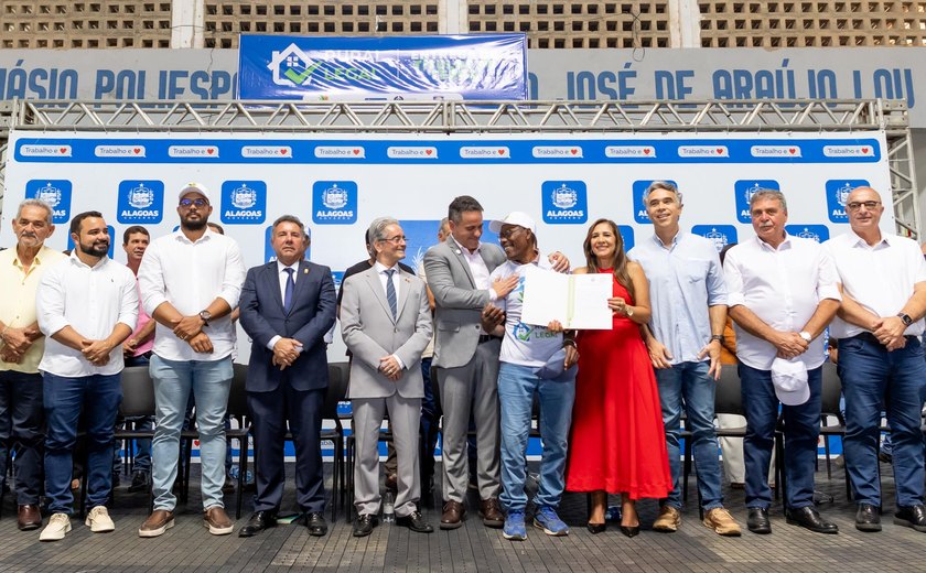 Governo de Alagoas e TJ/AL entregam mais de 600 títulos de terra em Mata Grande