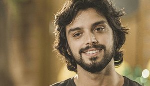Rodrigo Simas anuncia saída da Globo após 10 anos: 'Muito feliz'
