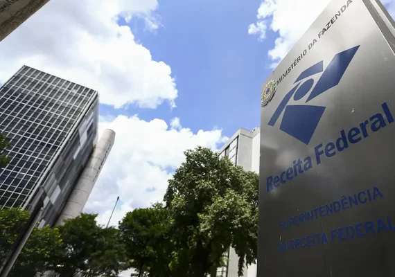 Arrecadação federal chega a R$ 280,63 bilhões em janeiro