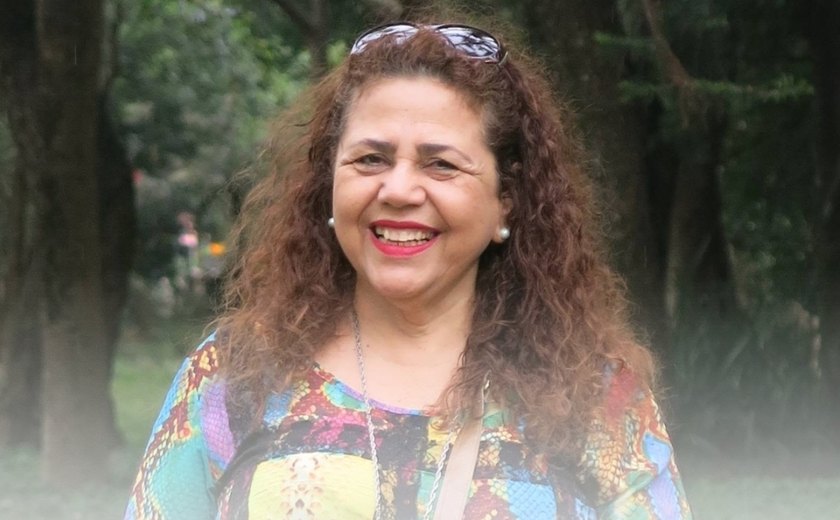 Jornalista Lucia Rocha morre aos 68 anos em Maceió