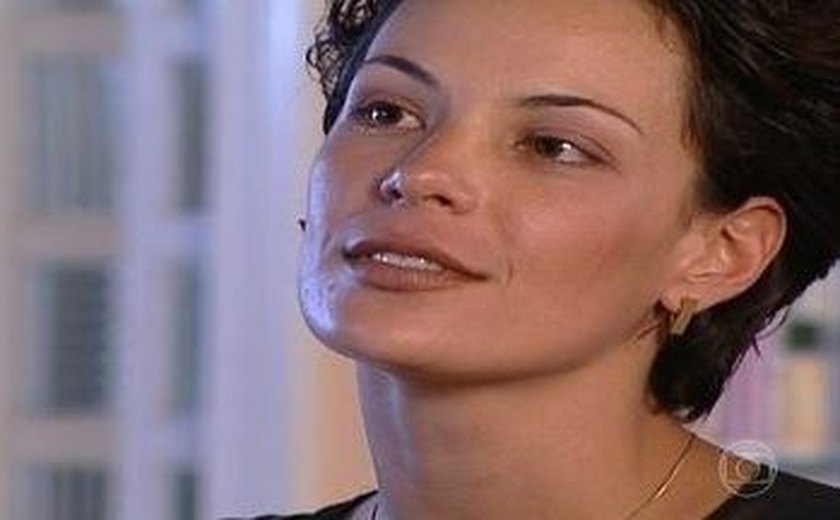 Carolina Ferraz coloca Globo na Justiça, pede R$ 10 milhões e sofre dura punição