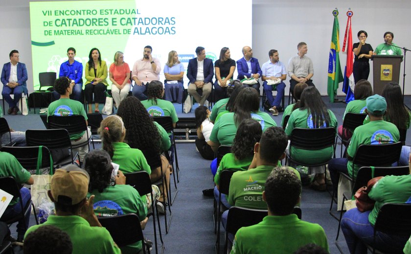 Encontro estadual evidencia trabalho de catadores de materiais recicláveis em Alagoas