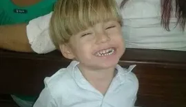 Começa julgamento da mãe e padrasto acusados por morte do menino Dyllan Taylor