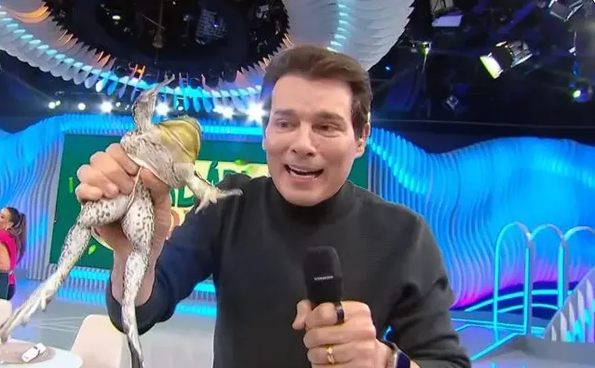 Celso Portiolli é acusado de maus-tratos a animal no Domingo Legal