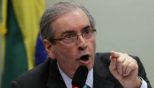 Defesa de Eduardo Cunha entrega alegações finais e pede que Moro questione Temer