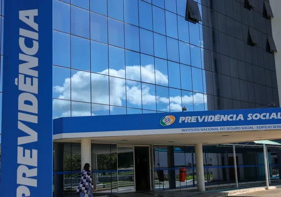 INSS suspende contrato com a Crefisa