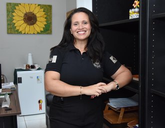 Policial penal da Seris é agraciada com Medalha Sílvio Vianna