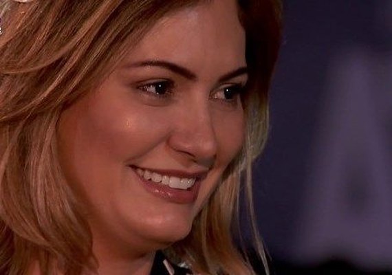 Michelle Bolsonaro tem mais de 30 perfis falsos no Instagram