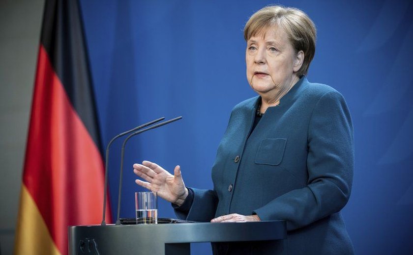 Merkel em quarentena após médico ter resultado positivo para vírus
