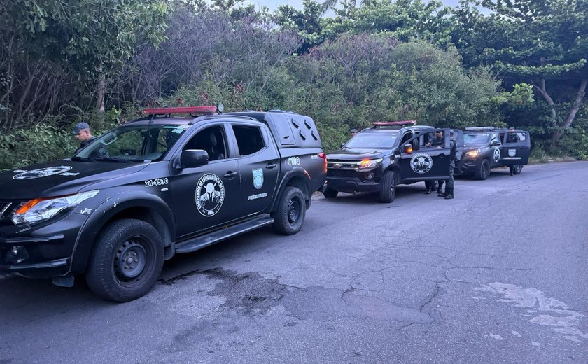 Polícia Militar apreende armas artesanais e munições em área de mata no Pontal da Barra