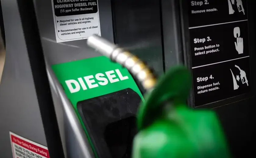 Governo de Alagoas pede autorização à ALE para aderir a regime que tenta conter preço do diesel