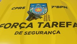 Polícia Militar apreende duas armas de fogo e 336 porções de drogas em ações no Sertão