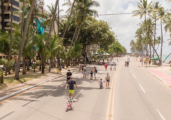 Semesp realiza manhã de lazer na orla de Maceió no domingo (23)