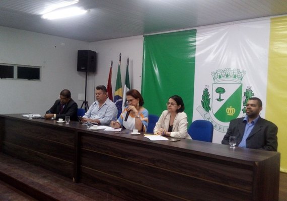 Sessão especial da Câmara debate situação dos professores de Arapiraca