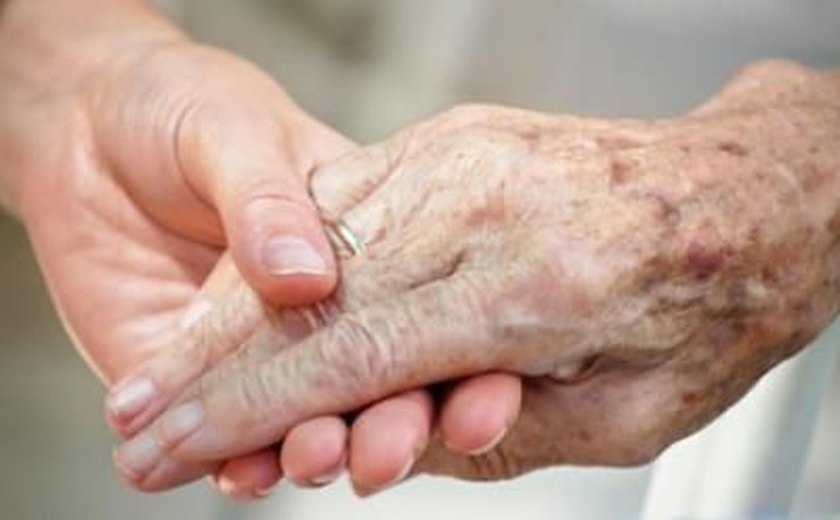 Câncer em idosos pode ter relação com maus hábitos ao longo da vida