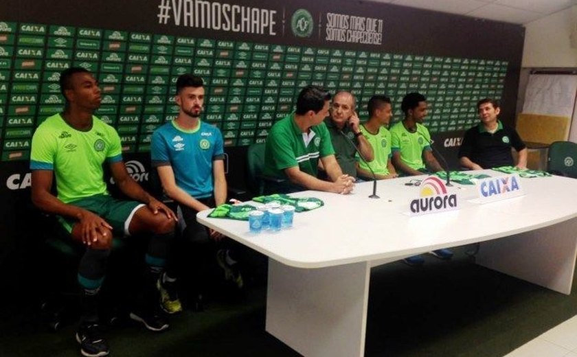 Chapecoense apresenta Luiz Otavio, Osman, Elias e Andrei Girotto