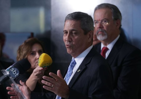 Interventor do Rio de Janeiro entrega plano de gestão estratégica a Temer