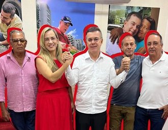 Urbanitários entregam proposta a Ronaldo Medeiros para garantir acesso à água e empregos da Casal