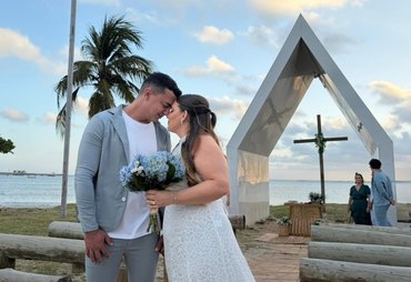 Casal realiza sonho de casar na Capelinha do Jaraguá