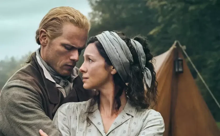 Série Outlander une drama histórico, conflito emocional e uma viagem entre séculos