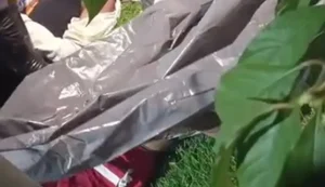 Motociclista de app morre após ser atingido por caminhonete na Durval de Góes