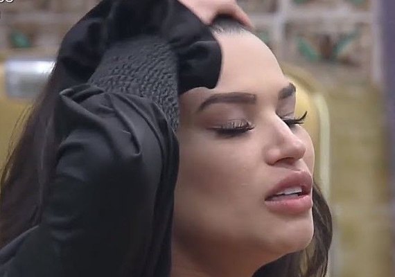 Equipe de Raissa processará peões por ofensas a respeito de saúde mental da peoa