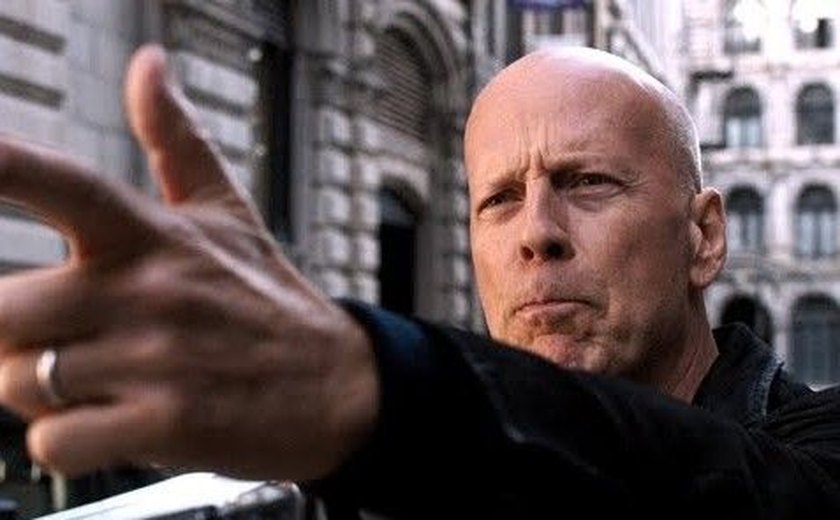 Bruce Willis faz justiça com as próprias mãos em primeiro trailer de 'Desejo de Matar'