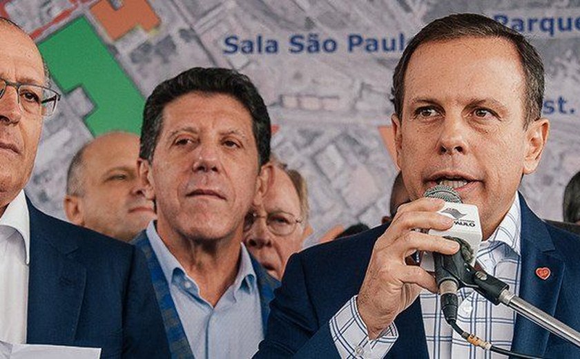 Doria rebate Alckmin e diz que pode viajar porque tem avião