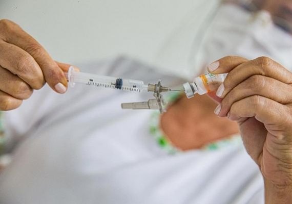 205.695 doses das vacinas contra a Covid-19 foram aplicadas em Alagoas