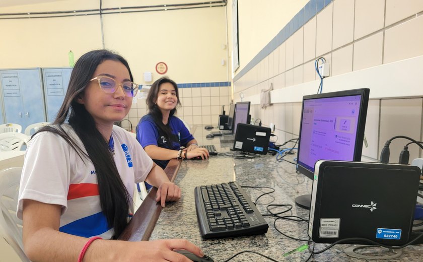 Mais de duas mil estudantes participam da Olimpíada Quimeninas em AL