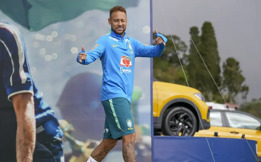 Neymar não viaja com seleção para Cleveland; segue em tratamento