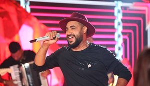 Cantor Raí Saia Rodada passa mal e é internado às pressas no RN