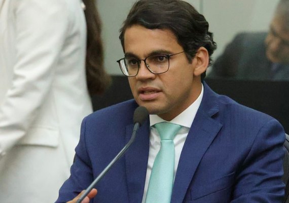 Deputado solicita nova via de acesso para desafogar trânsito em Arapiraca