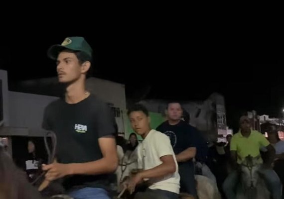 Tradicional cavalgada abre festa de Nossa Senhora das Graças, Padroeira de Paulo Jacinto