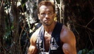 Arnold Schwarzenegger está de volta ao universo de Predador